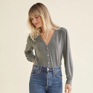 Amour Vert Indira Top in Marengo Grey, Size XS